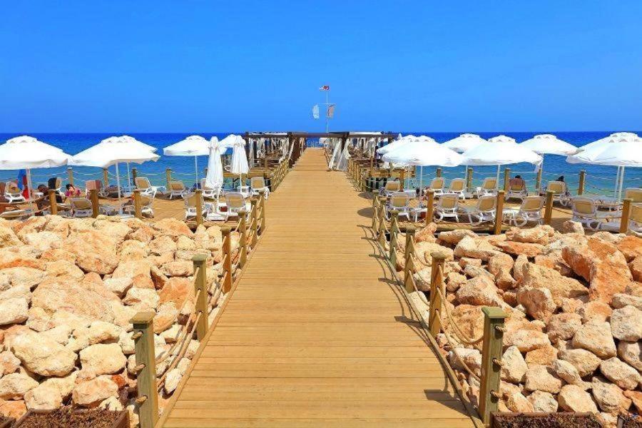 Concorde Luxury Resort & Casino & Convention & Spa Фамагуста Екстериор снимка