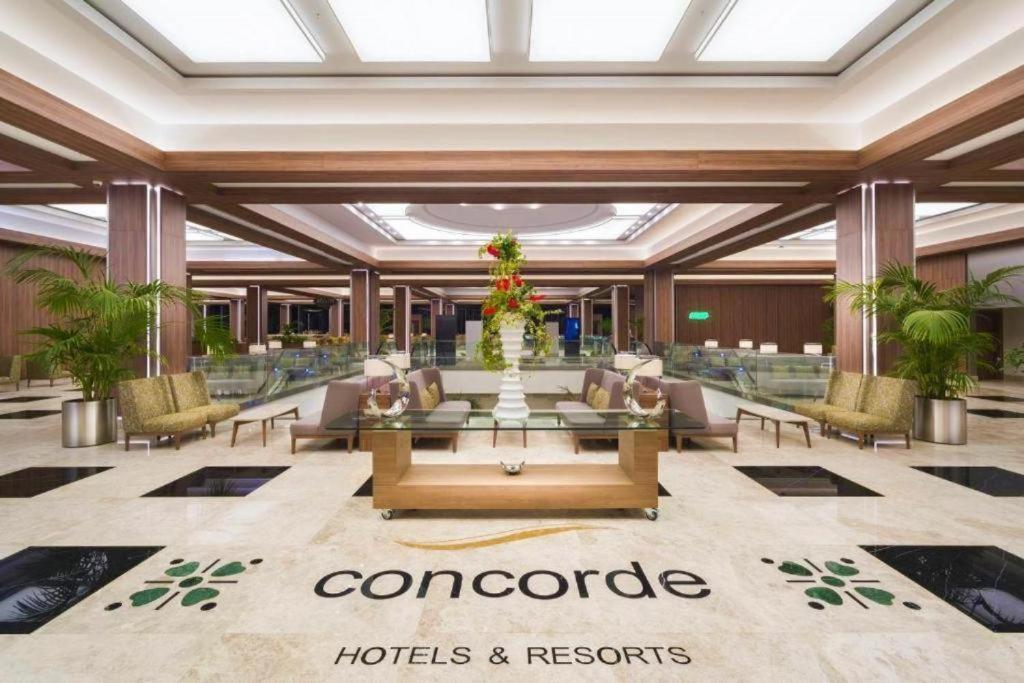 Concorde Luxury Resort & Casino & Convention & Spa Фамагуста Екстериор снимка