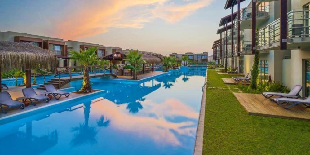 Concorde Luxury Resort & Casino & Convention & Spa Фамагуста Екстериор снимка