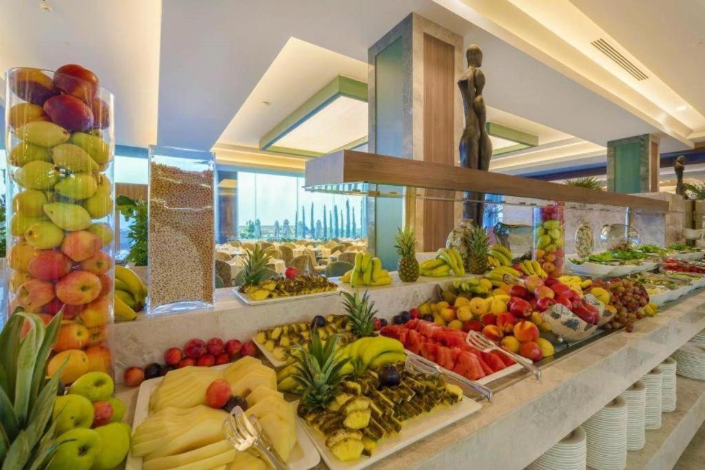 Concorde Luxury Resort & Casino & Convention & Spa Фамагуста Екстериор снимка